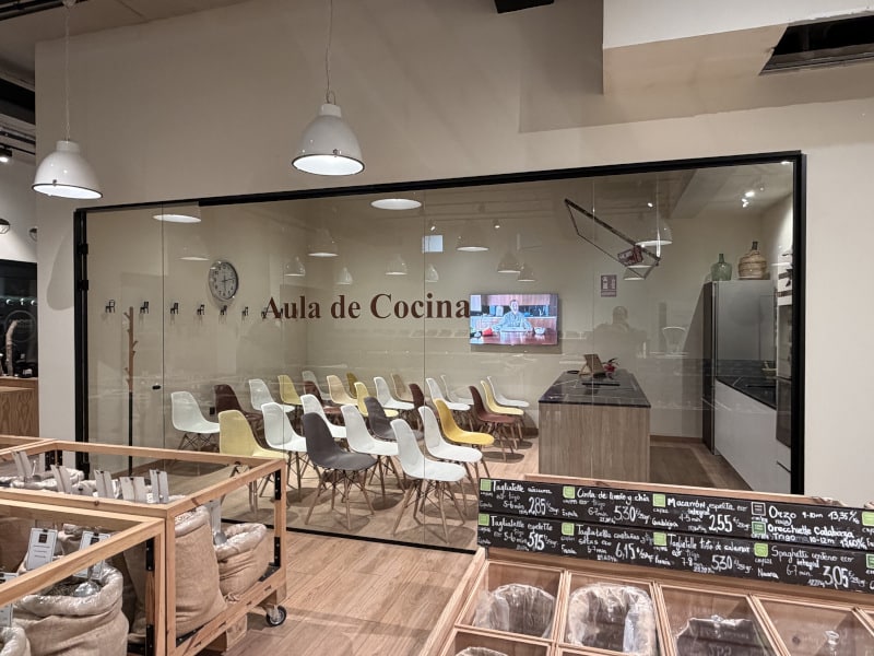 aula-nueva-castellana-1