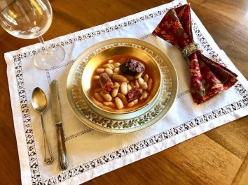 plato de fabada asturiana